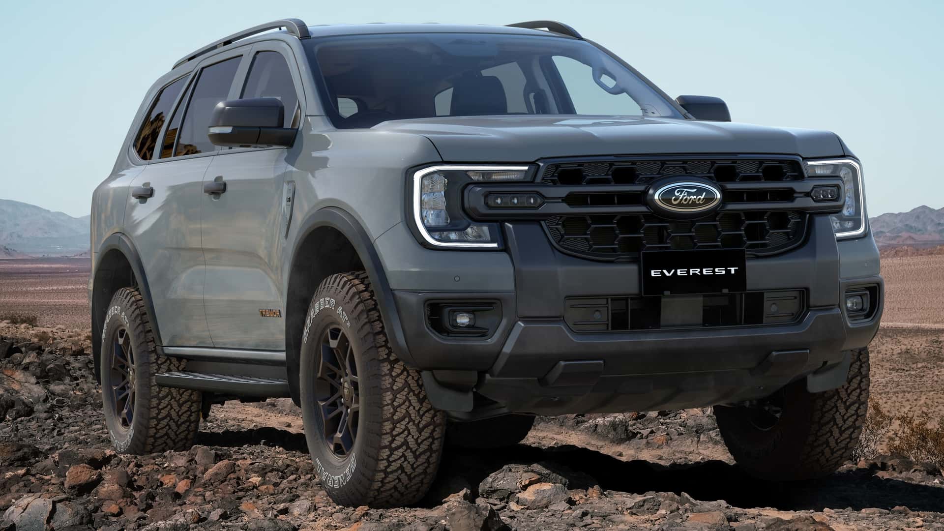 Ford Everest có thêm phiên bản chuyên đi đường xấu- Ảnh 2.