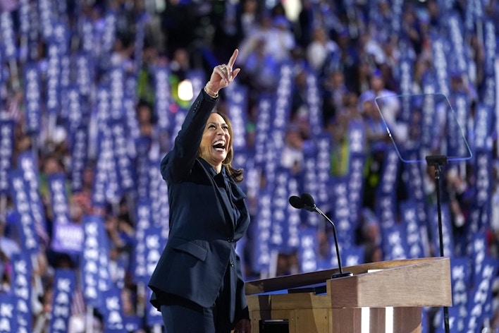 Điểm nhấn đặc biệt trong phát biểu nhận đề cử của bà Kamala Harris- Ảnh 1.