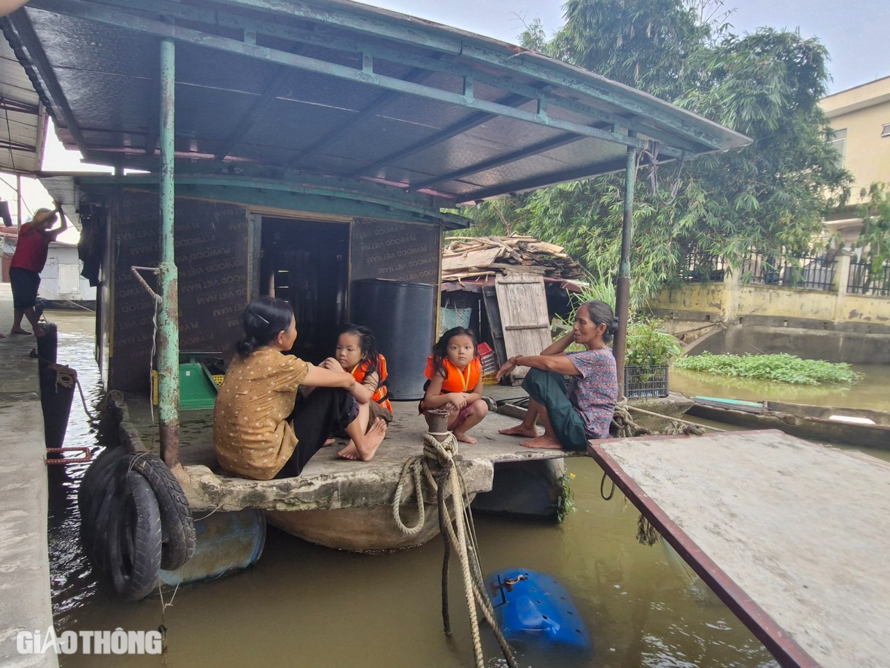 Gần 200 hộ dân "không tấc đất cắm dùi" ở làng nghề một thời vang bóng- Ảnh 6.