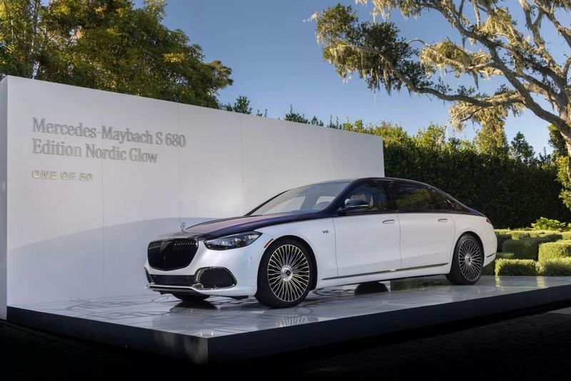 Mercedes-Maybach S680 bản đặc biệt ra mắt- Ảnh 1.