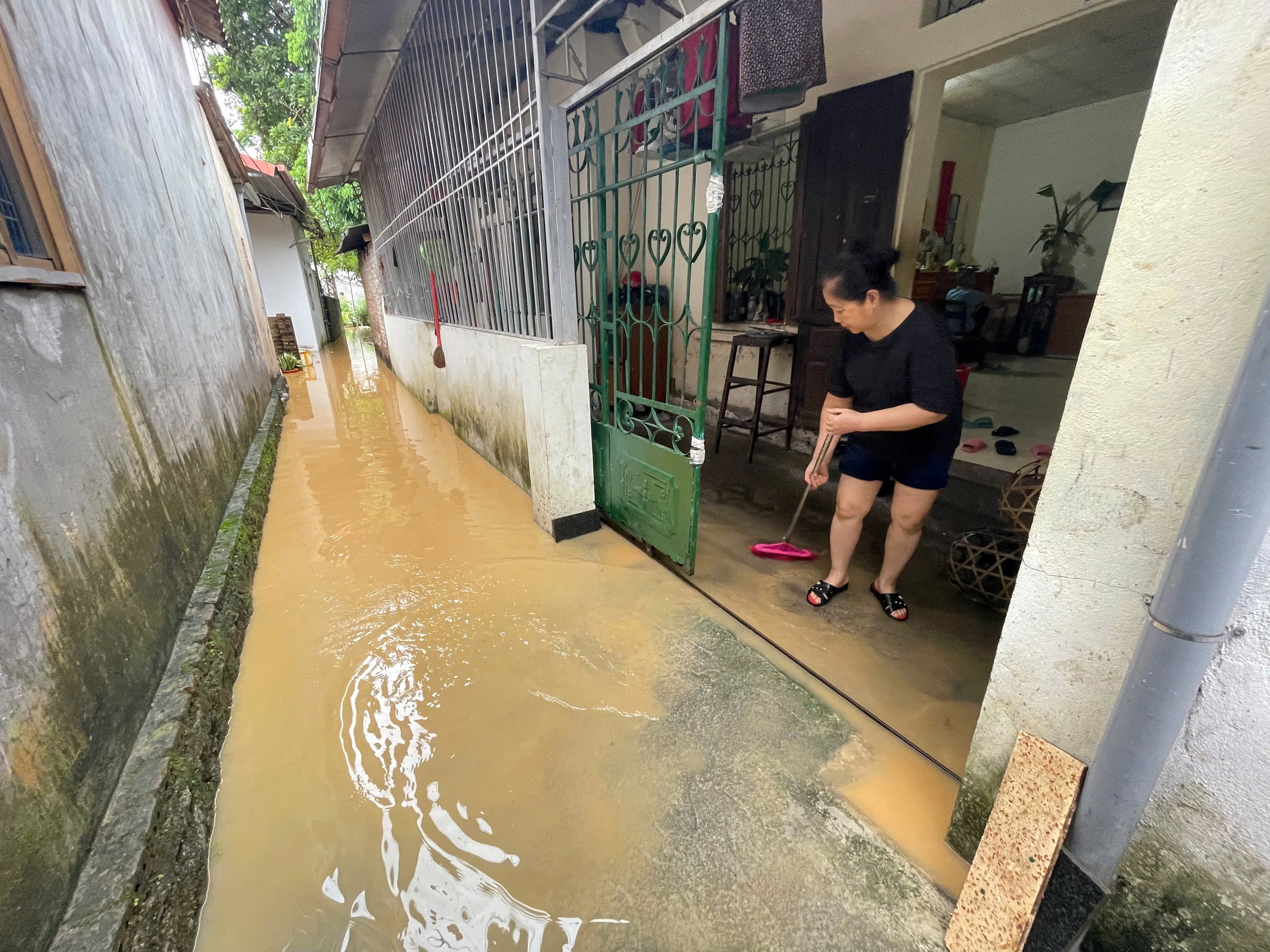 Cao Bằng: Các tuyến đường đã thông suốt, khẩn trương khắc phục hậu quả mưa lũ- Ảnh 2.