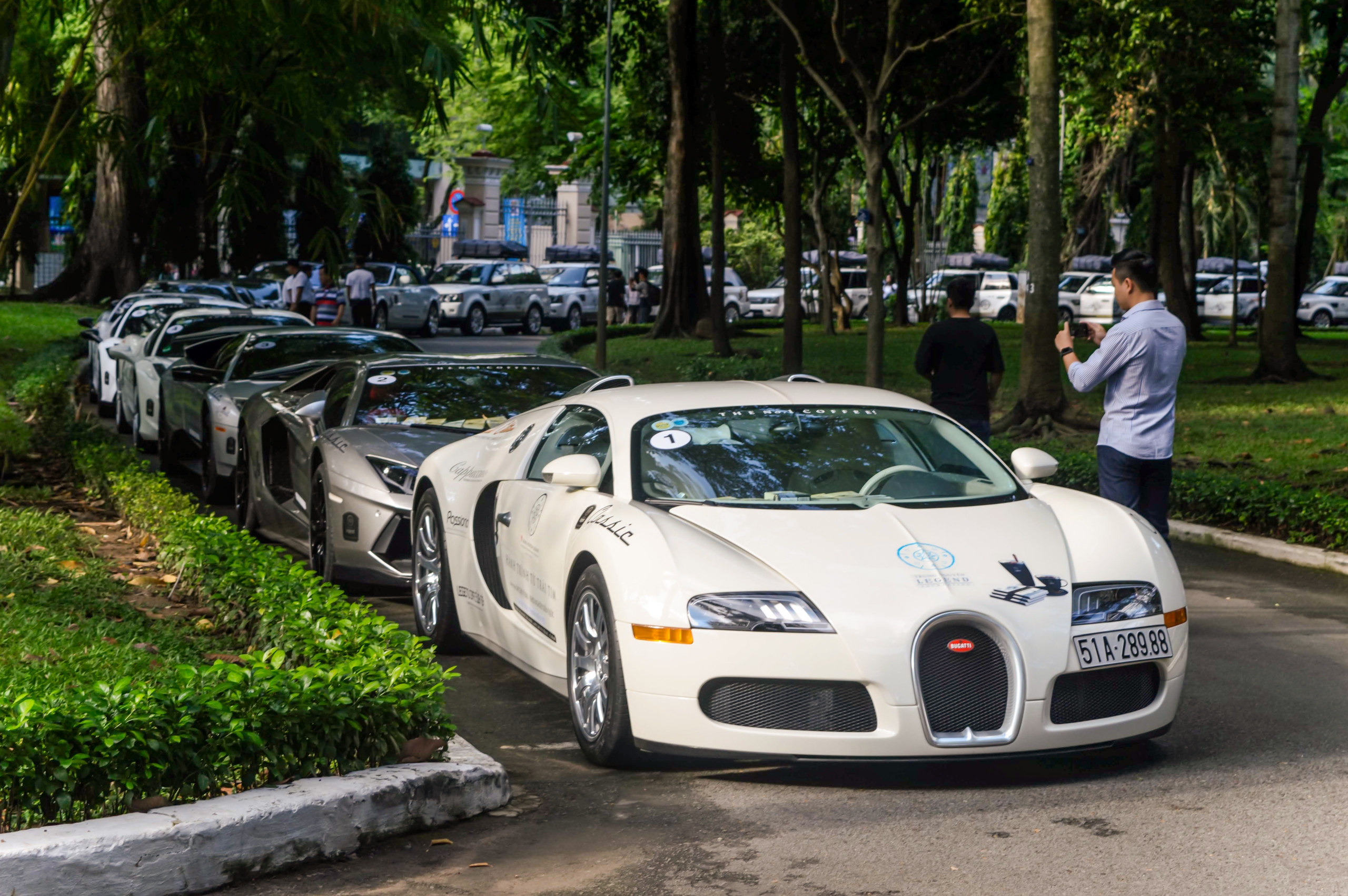 Hành trình lột xác của chiếc Bugatti Veyron độc nhất Việt Nam, giá không dưới 50 tỷ đồng- Ảnh 9. Hành trình lột xác của chiếc Bugatti Veyron độc nhất Việt Nam, giá không dưới 50 tỷ đồng- Ảnh 9.