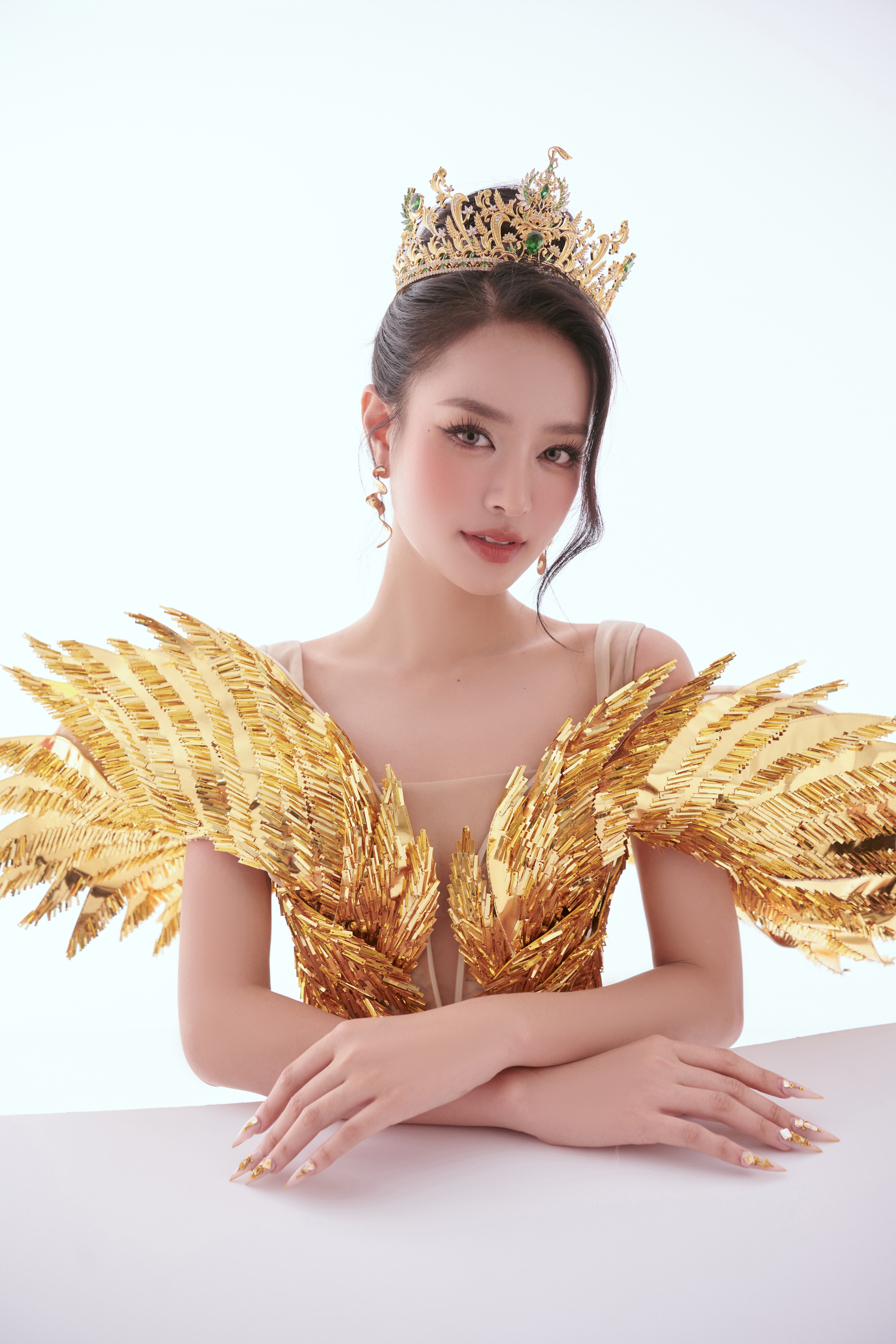 Á hậu 1 Miss Grand Vietnam 2023 Bùi Khánh Linh: Tôi dám nhận thử thách- Ảnh 8.