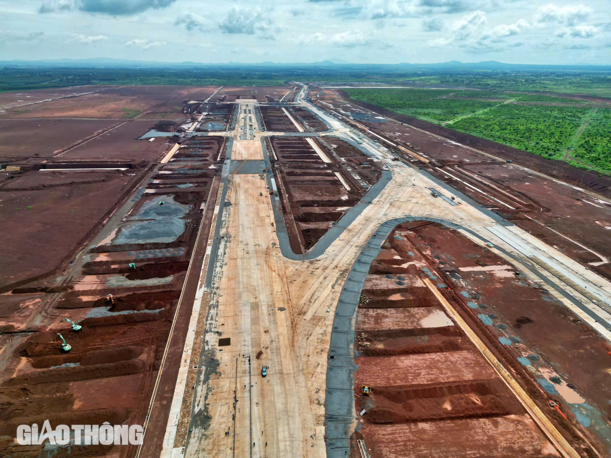 Xuyên lễ thi công “trái tim và khối óc” sân bay Long Thành- Ảnh 10.