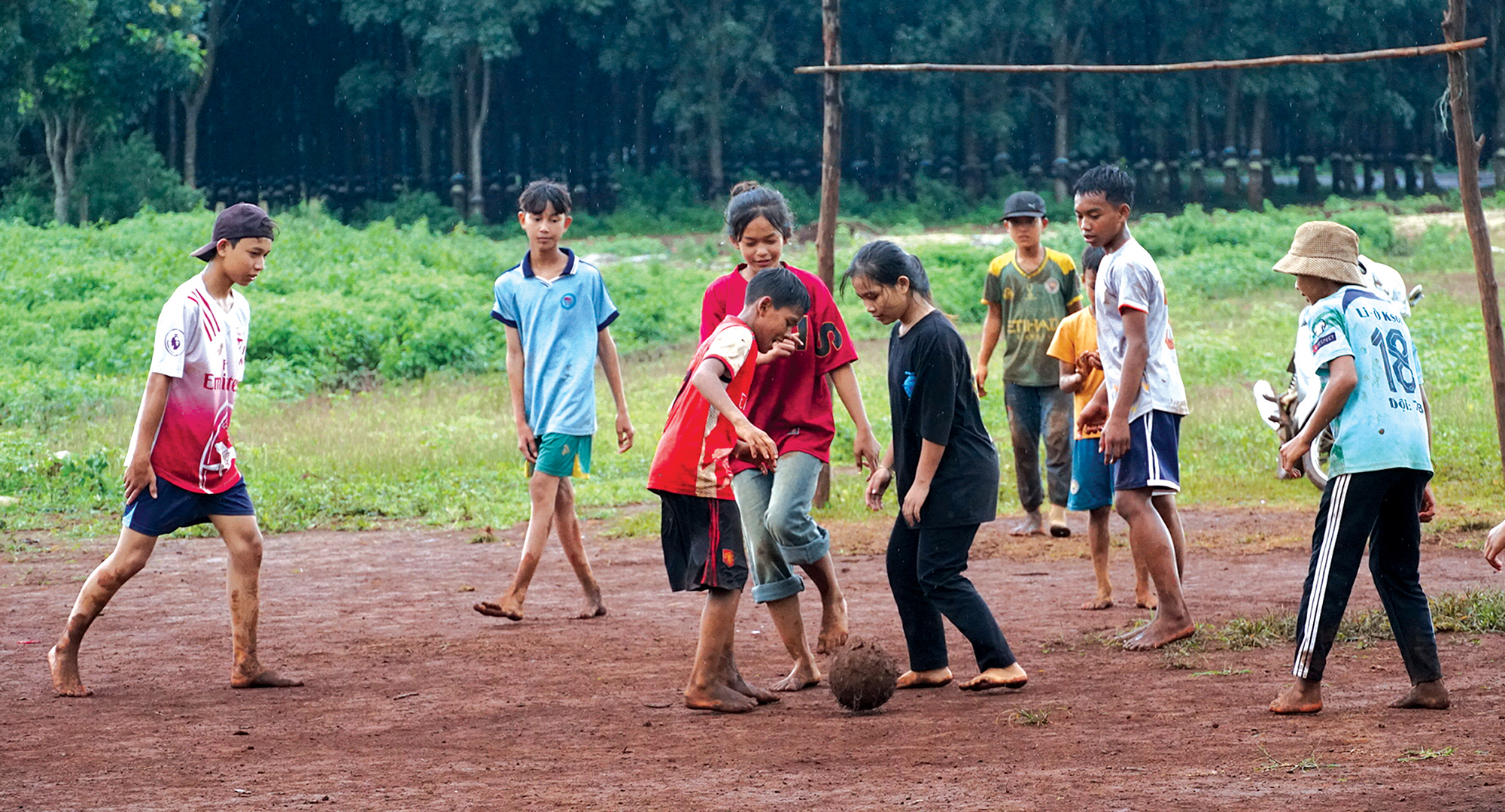 Gặp Messi, Ronaldo ở… Gia Lai- Ảnh 2.