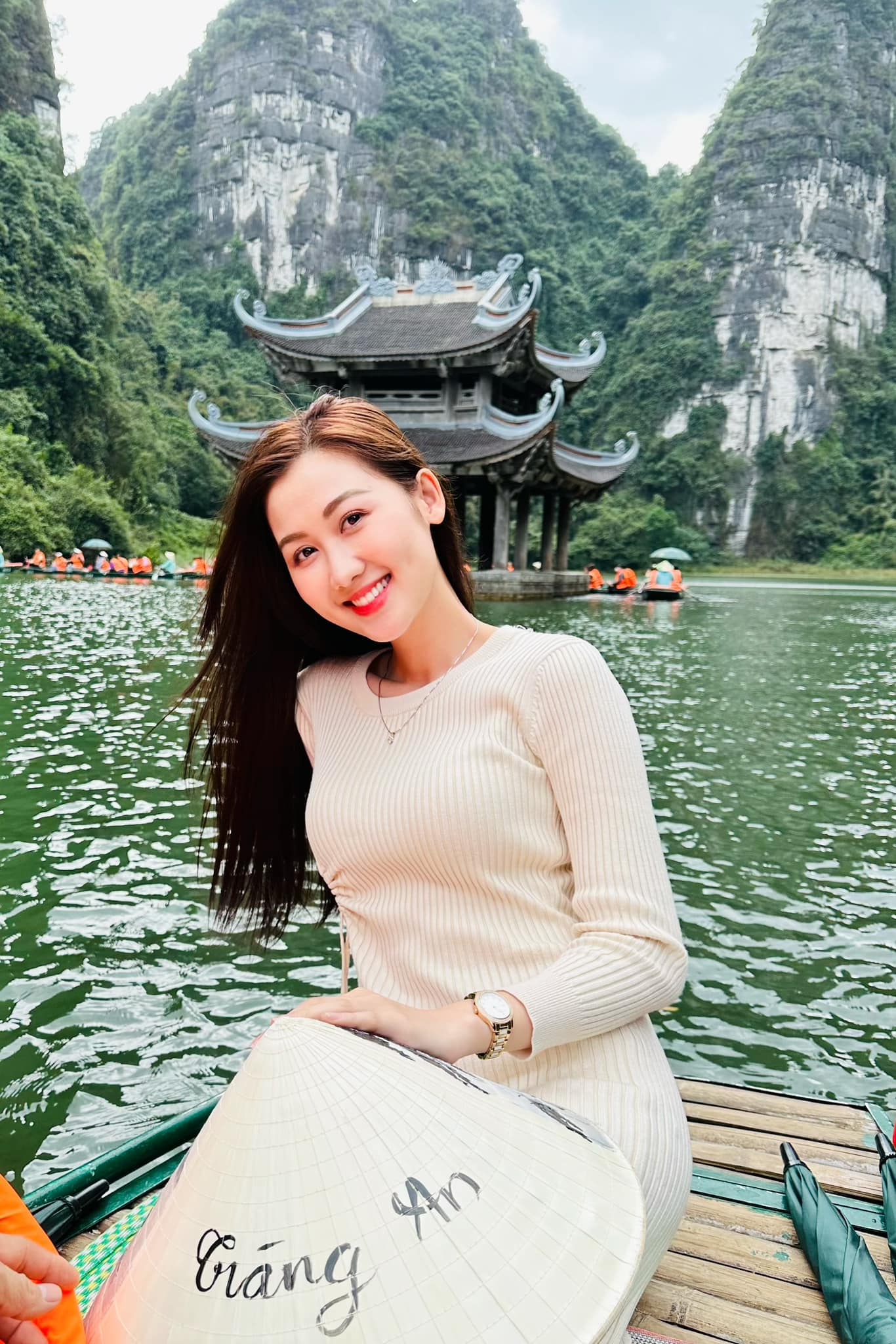 Cận cảnh mặt mộc của Miss Grand Vietnam 2024 Võ Lê Quế Anh- Ảnh 2.