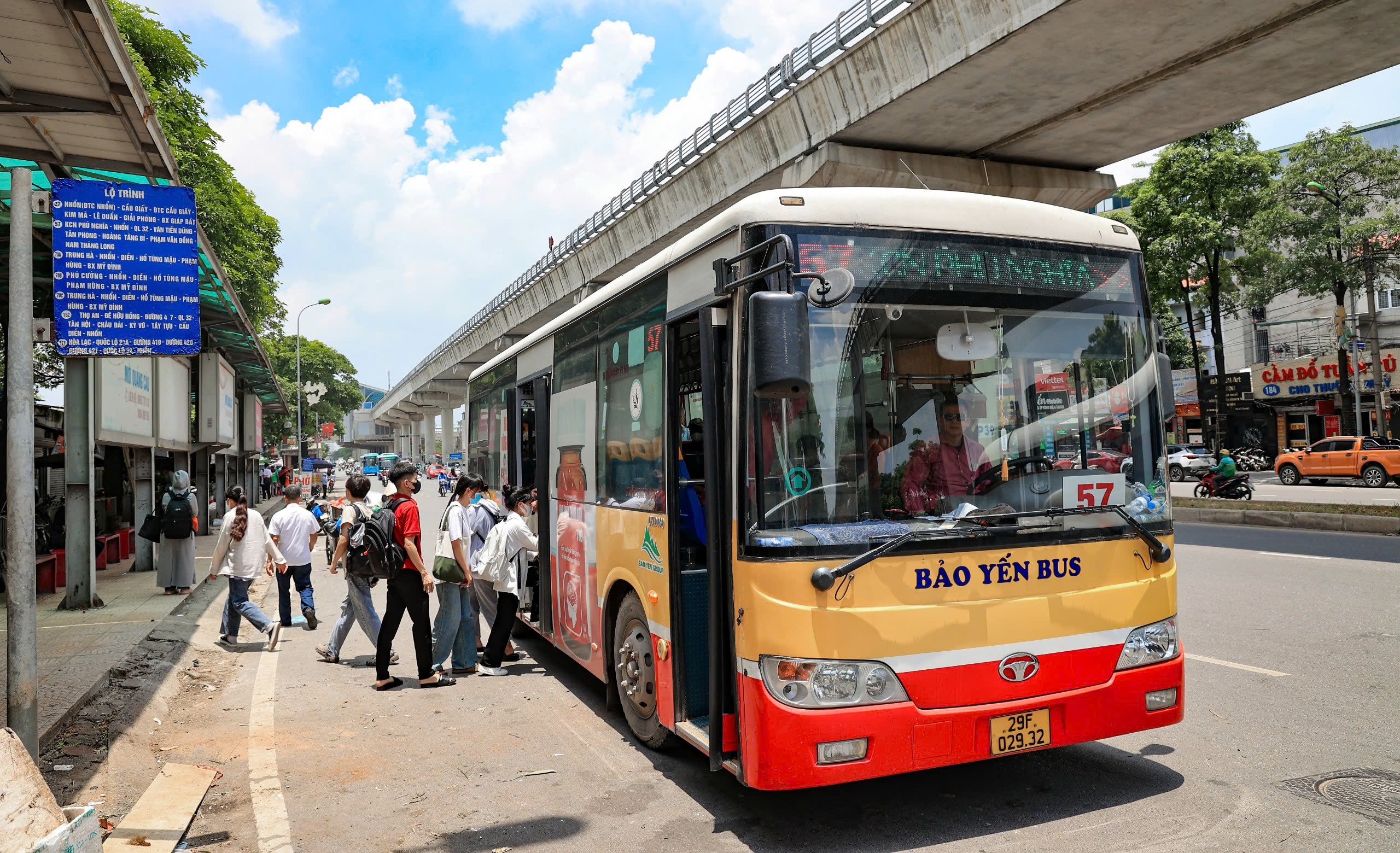 Hà Nội: 36 tuyến buýt kết nối với metro Nhổn - ga Hà Nội- Ảnh 3.