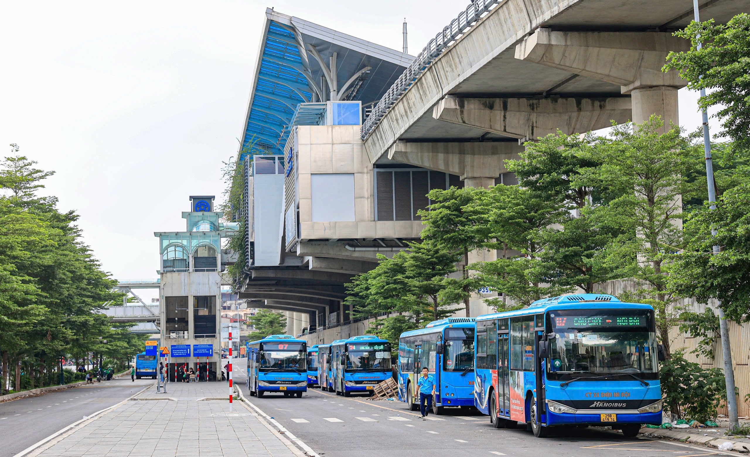 Hà Nội: 36 tuyến buýt kết nối với metro Nhổn - ga Hà Nội- Ảnh 11.