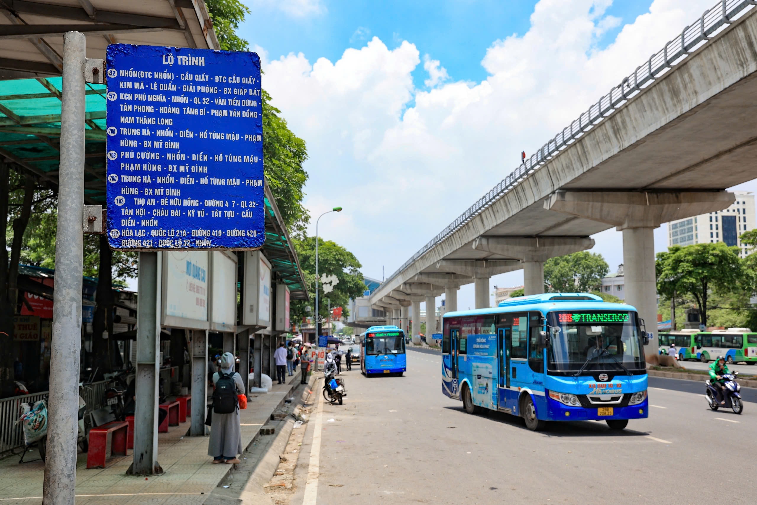 Hà Nội: 36 tuyến buýt kết nối với metro Nhổn - ga Hà Nội- Ảnh 4.