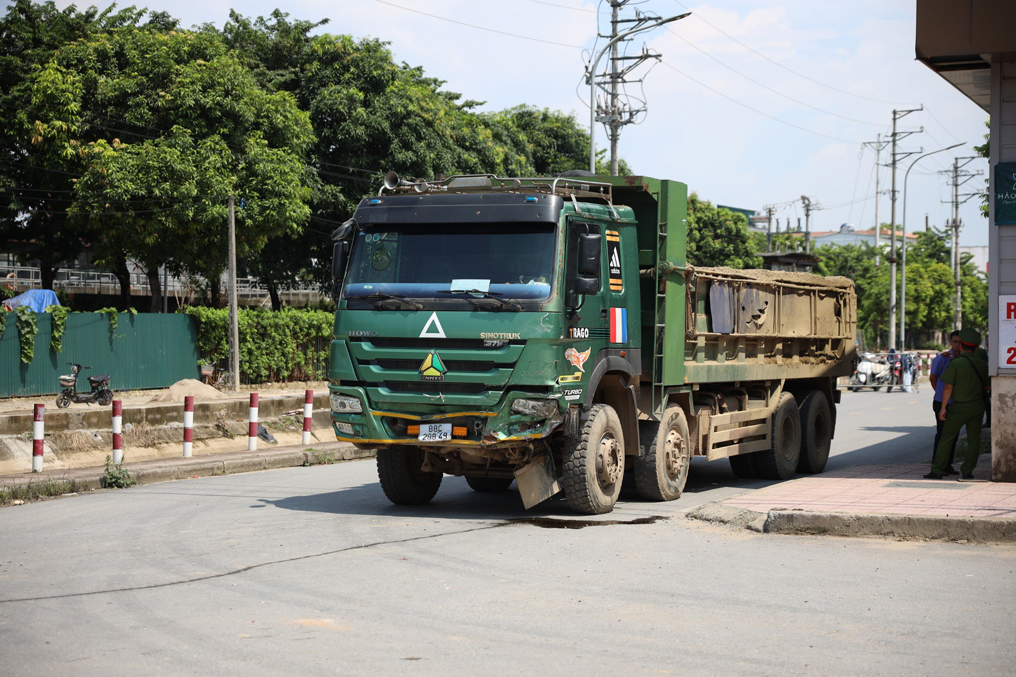 Xem xét tước vĩnh viễn bằng lái tài xế nghiện- Ảnh 1.