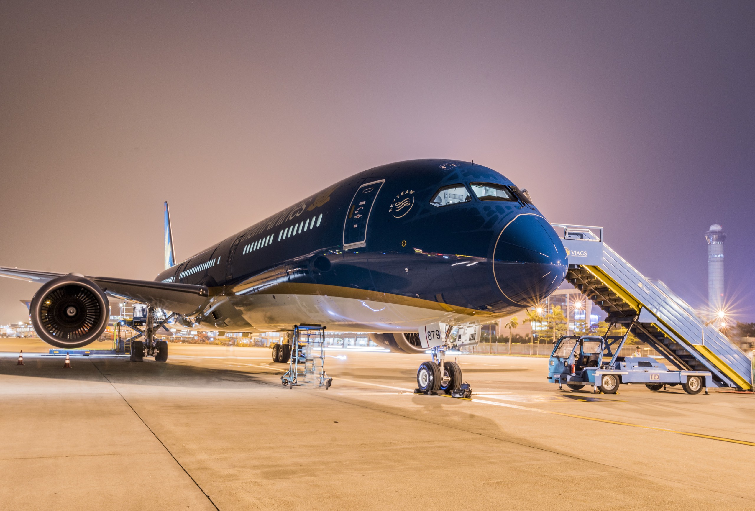 Vietnam Airlines tung ưu đãi lớn cho khách bay đêm- Ảnh 1.