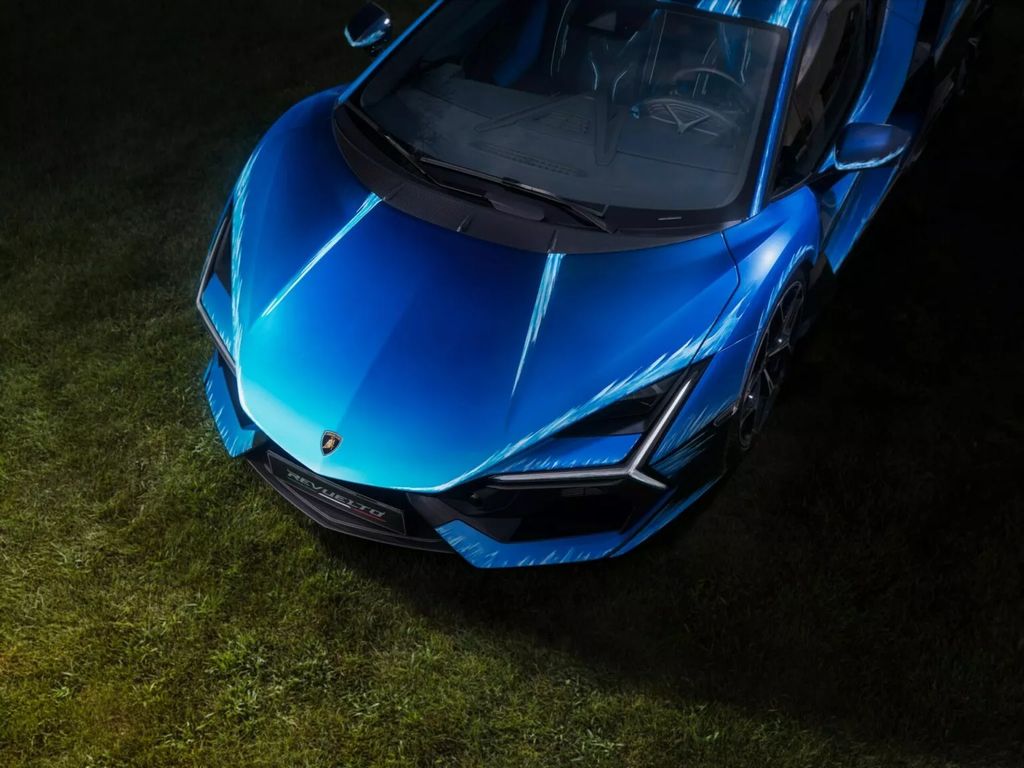 Siêu xe Lamborghini Revuelto có dàn áo cực độc- Ảnh 3.