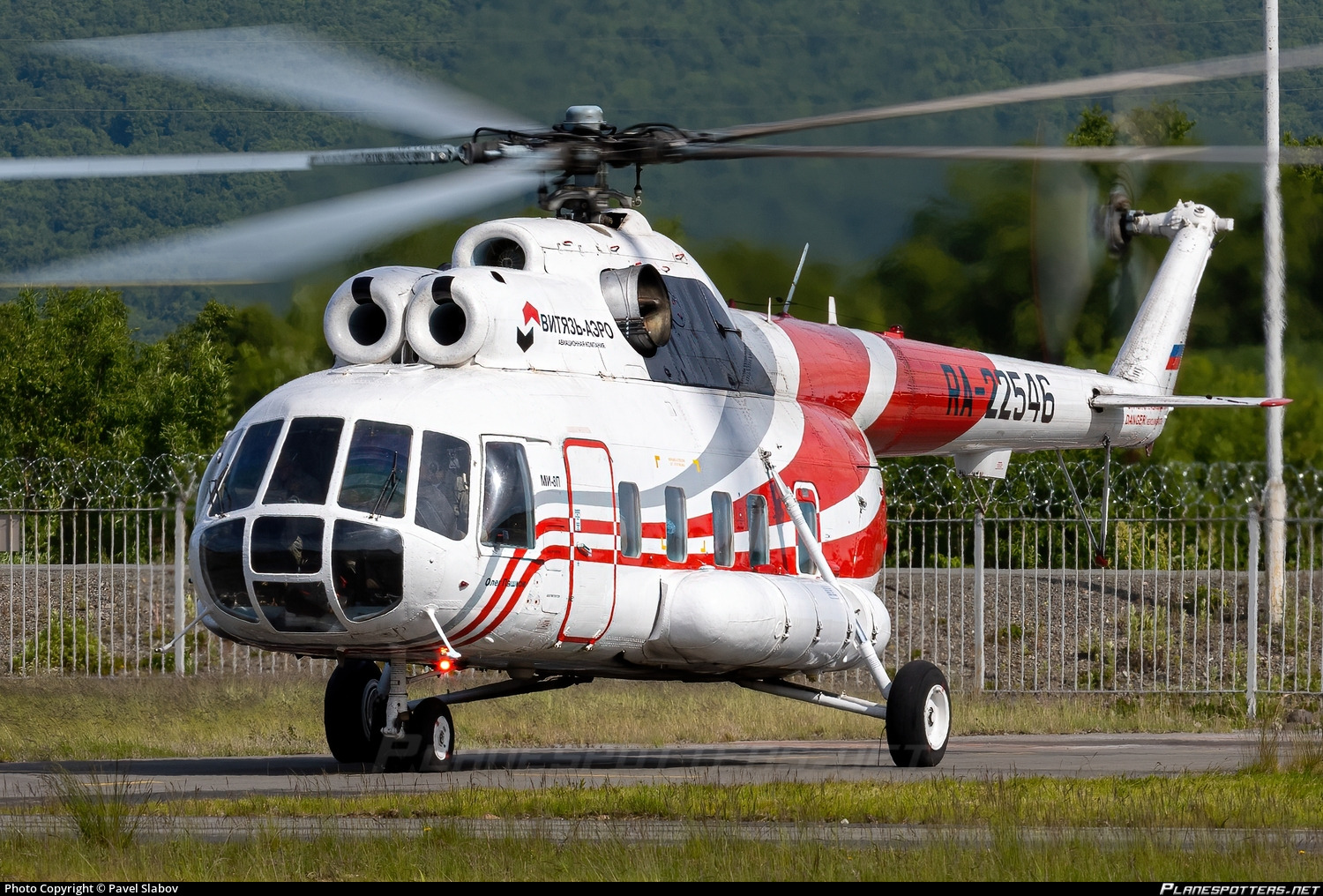 ra-22546-vityaz-aero-mil-mi-8p_PlanespottersNet_1640883_ded904b257_o.jpg