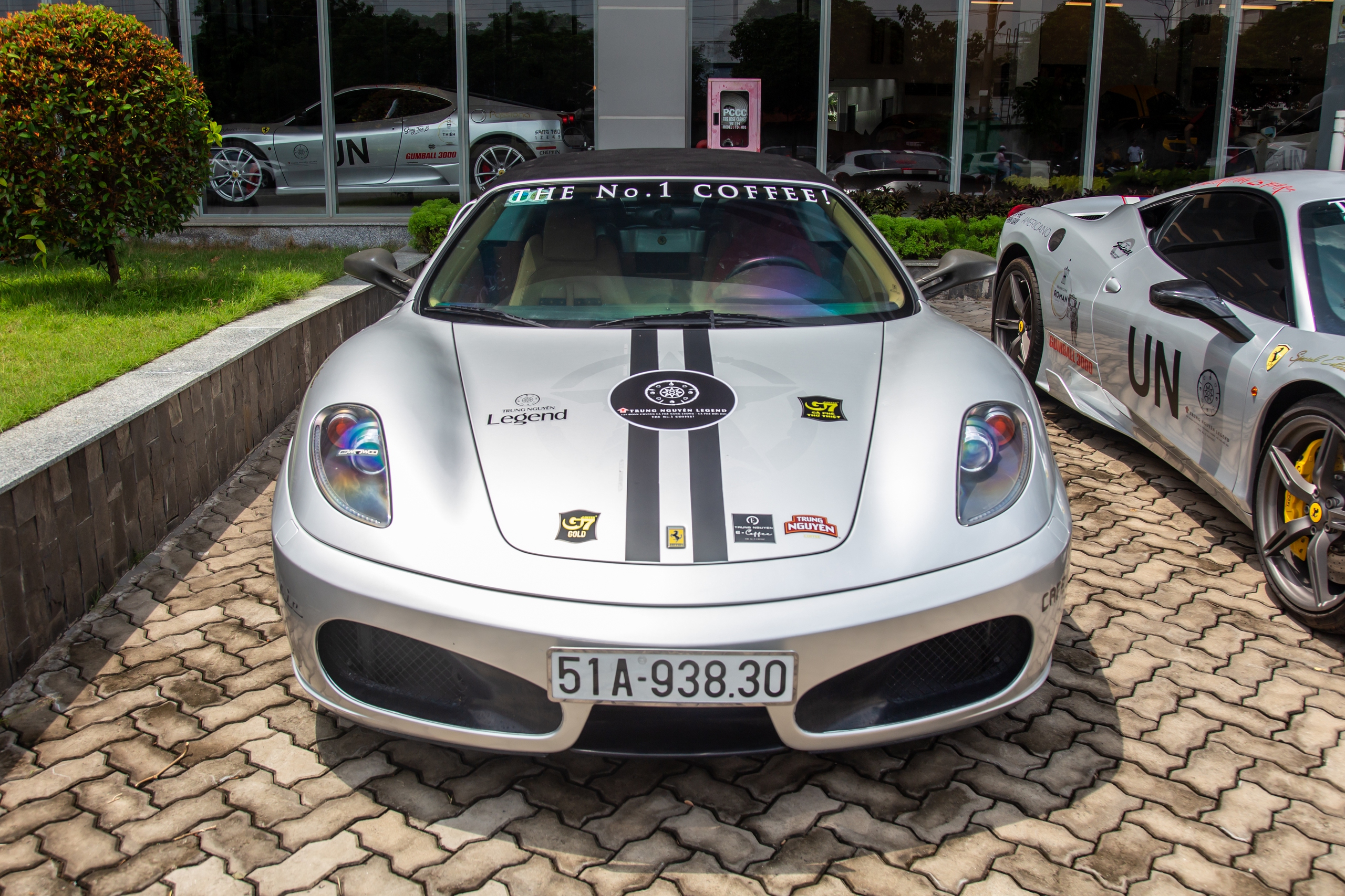 Dàn Ferrari của đại gia cà phê bất ngờ lộ diện trước thềm Gumball 3000- Ảnh 4.