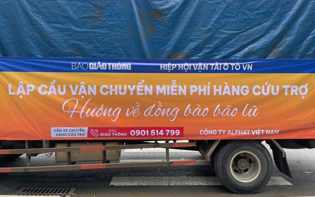 Lập cầu vận chuyển miễn phí hàng cứu trợ người dân vùng bão, lũ