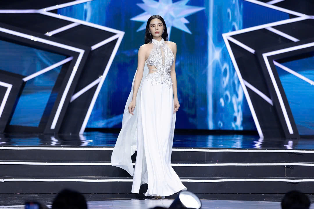 Chung kết Miss Universe 2024: Nguyễn Cao Kỳ Duyên giành vương miện- Ảnh 1.