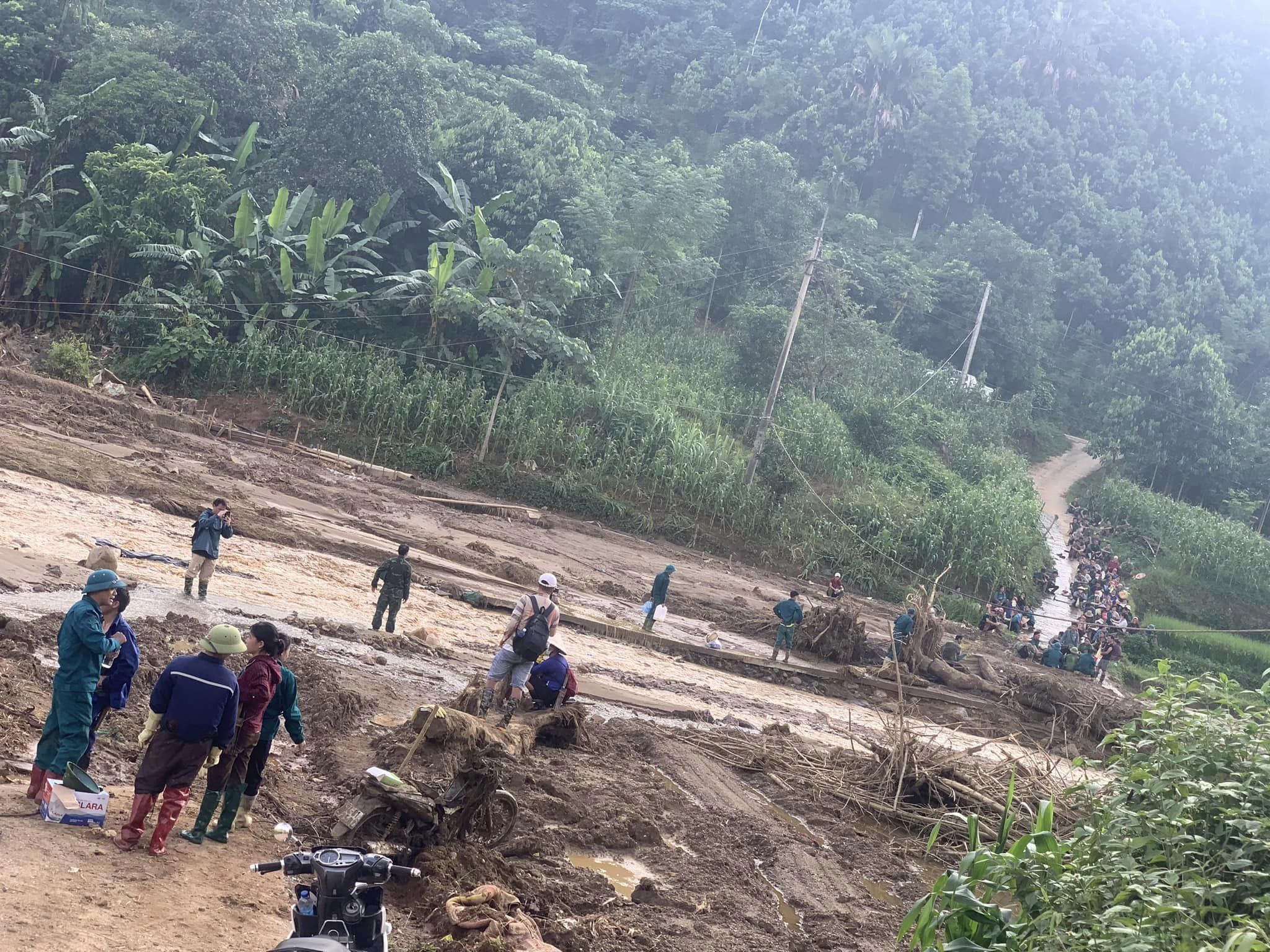 "Nghi án" trang cờ bạc trực tuyến Okvip quảng cáo trá hình qua việc ủng hộ vùng bão lũ- Ảnh 1.