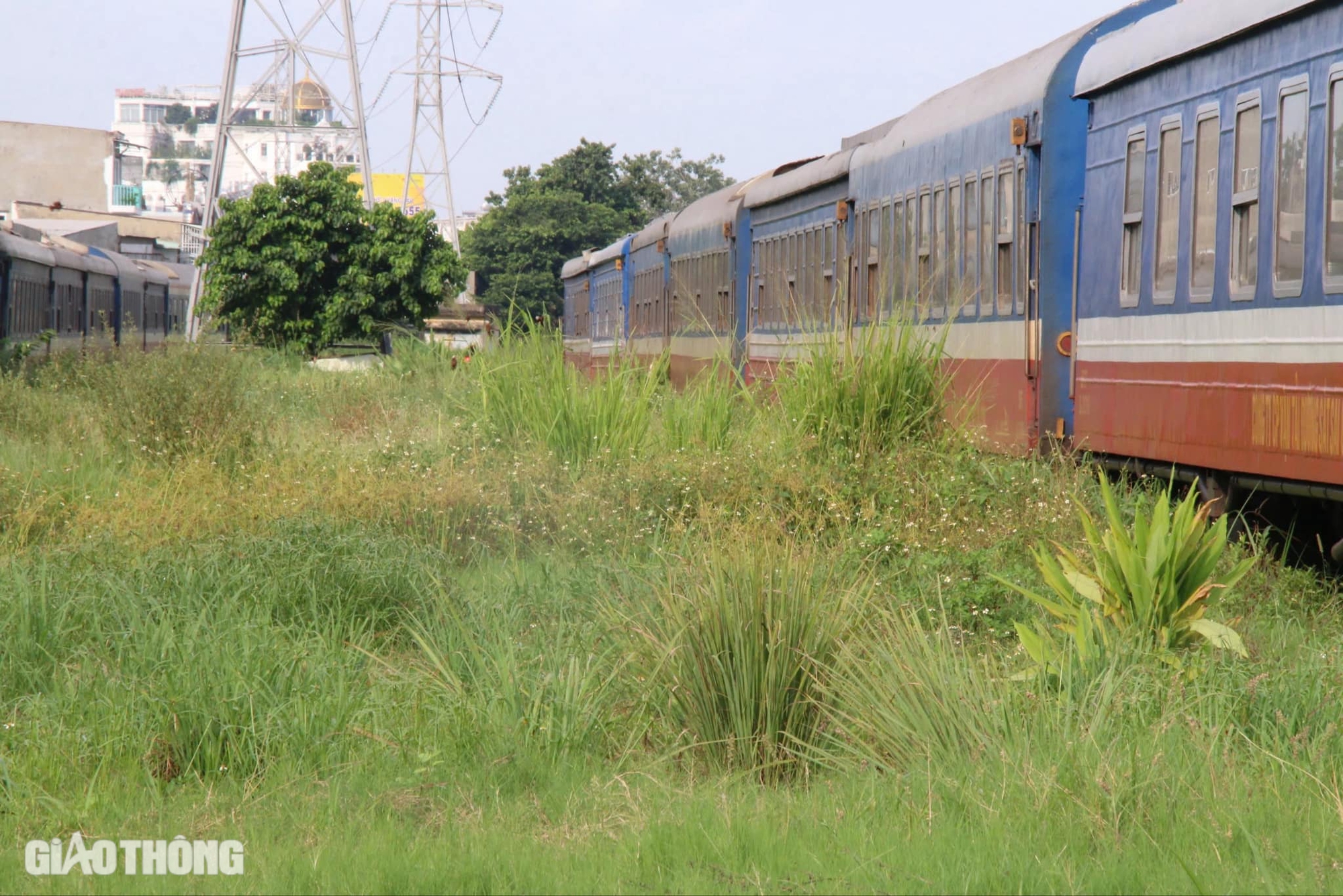 Cận cảnh ga Bình Triệu "treo" hơn 20 năm đang điều chỉnh thành ga metro- Ảnh 8.