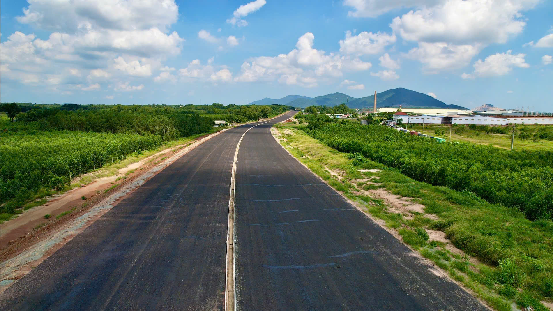 Bà Rịa - Vũng Tàu: Mở nhiều đường kết nối, thu hút đầu tư- Ảnh 2.