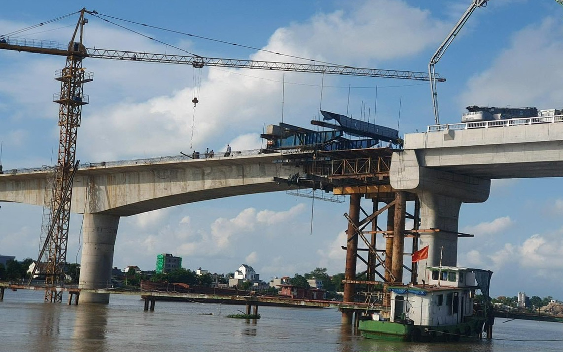 Tăng tốc thi công dự án đường trục phát triển dài 46km ở Nam Định- Ảnh 8.