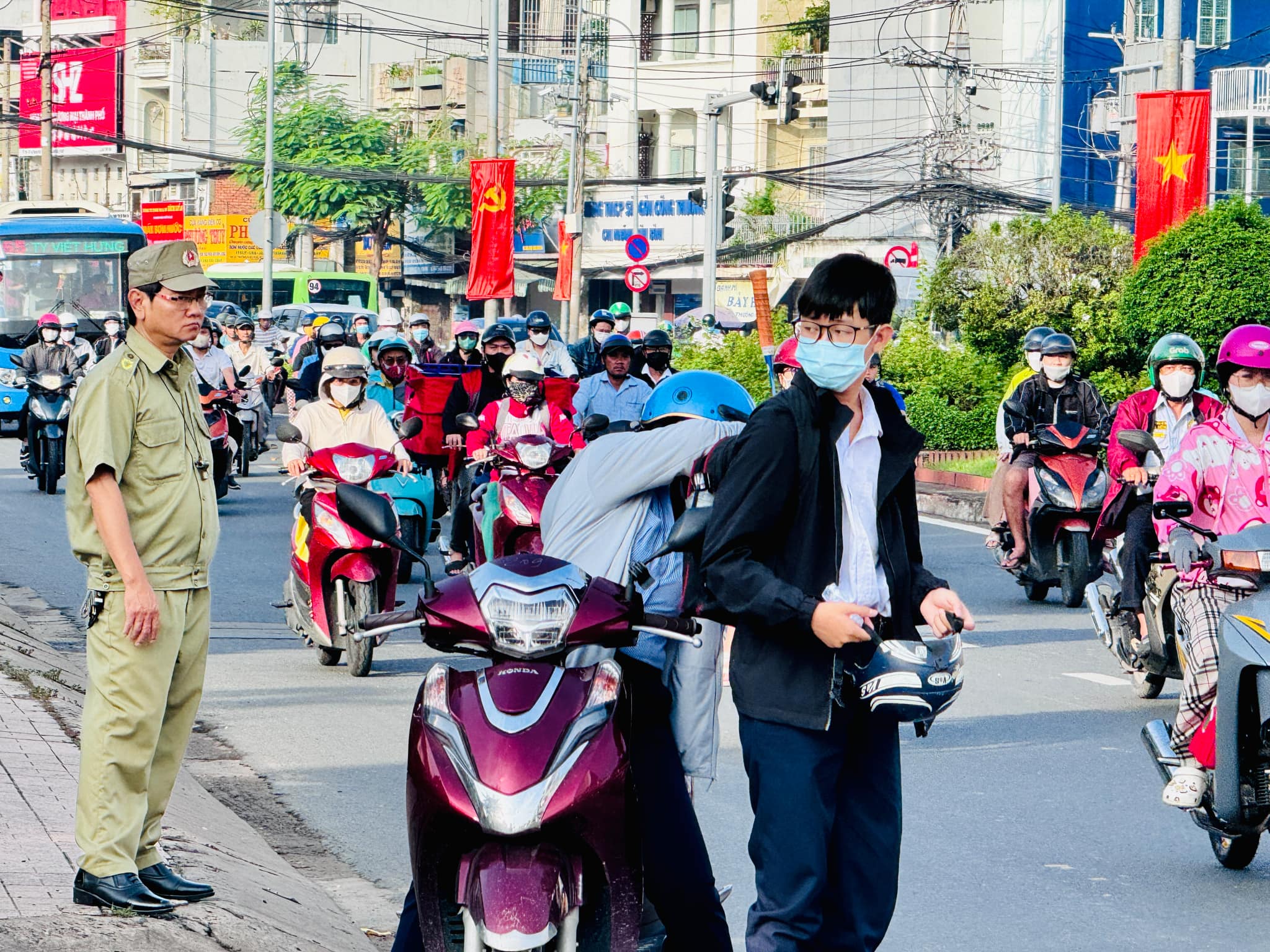 Khai giảng năm học mới tại TP.HCM: Đổi mới cơ sở vật chất, nâng cao chất lượng dạy và học- Ảnh 2.