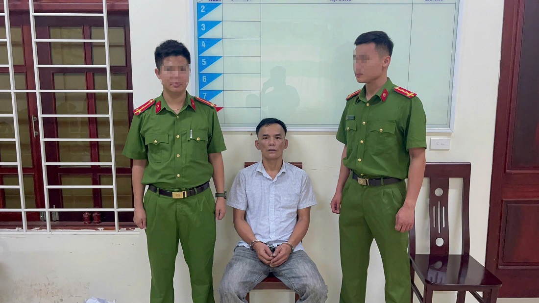 Triệt phá chuyên án 10 bánh heroin, thu lượng lớn ma túy “nước vui”- Ảnh 1.