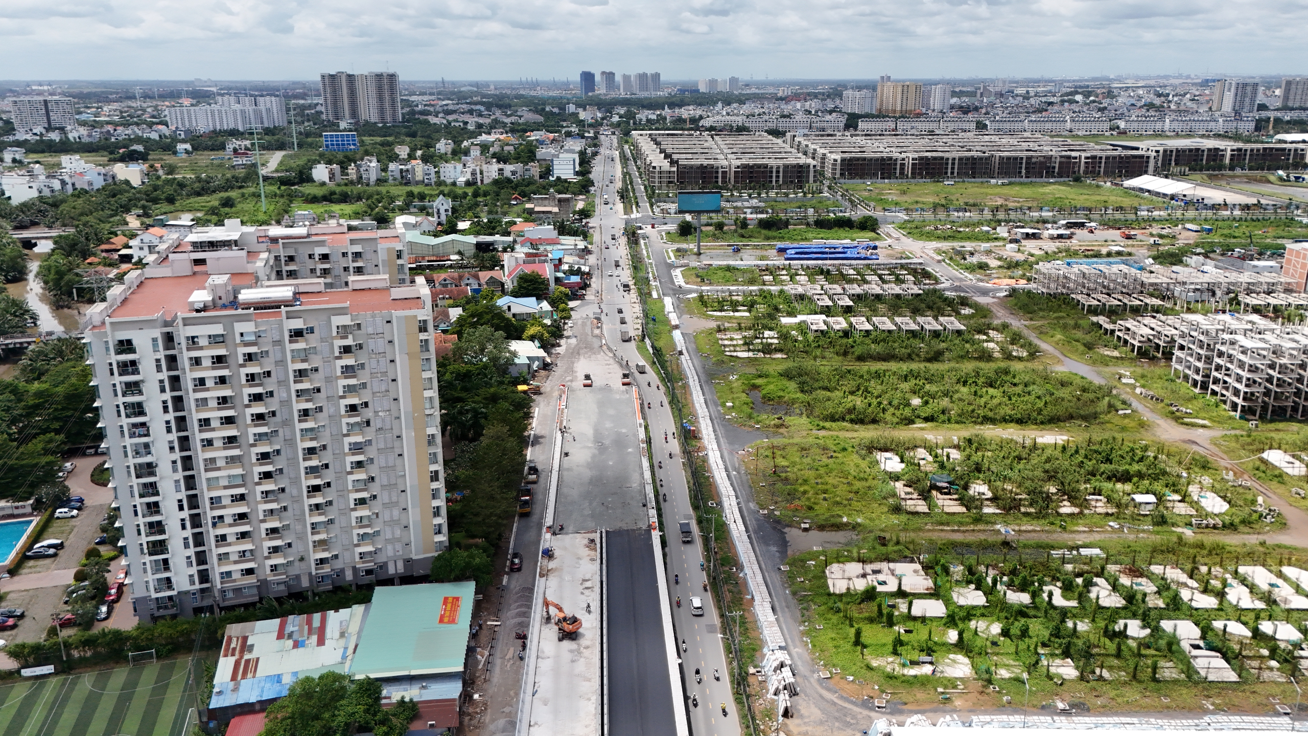 Cầu Nam Lý sắp thông xe sau gần 8 năm dân mỏi mòn chờ đợi- Ảnh 3.