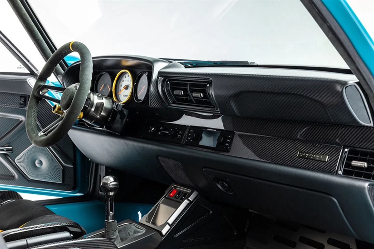 Xế cổ Porsche 911 mạnh mẽ hơn khi qua tay hãng độ- Ảnh 6.