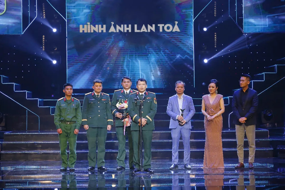 Diễn viên Thanh Hương, Duy Hưng chiến thắng ở giải thưởng VTV Awards- Ảnh 3.