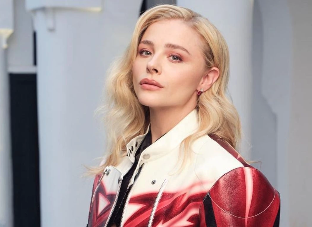 Chloe Grace Moretz "ngầm" xác nhận đính hôn với người tình đồng giới- Ảnh 3.