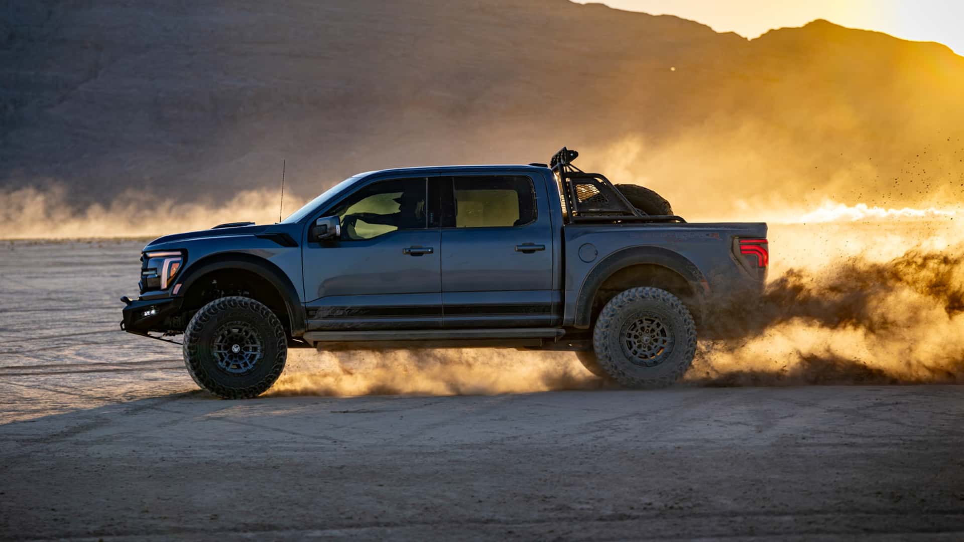 Shelby Raptor R "độc nhất vô nhị" lên sàn đấu giá- Ảnh 6.