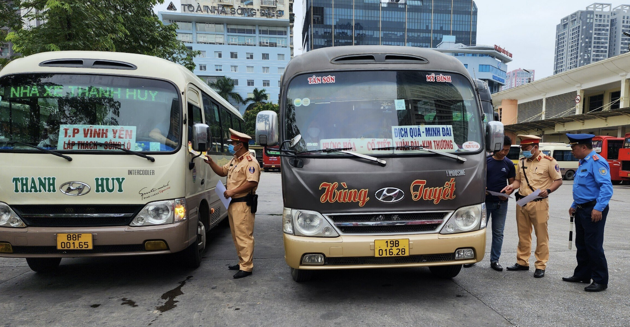 Ủy ban ATGT Quốc gia lập đoàn kiểm tra hoạt động vận tải dịp tết Nguyên đán- Ảnh 1.