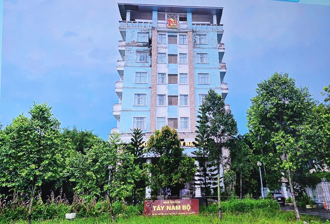 Cần Thơ đồng ý sửa nhà khách thành nơi ở cho cán bộ- Ảnh 1. Cần Thơ đồng ý sửa nhà khách thành nơi ở cho cán bộ- Ảnh 1.
