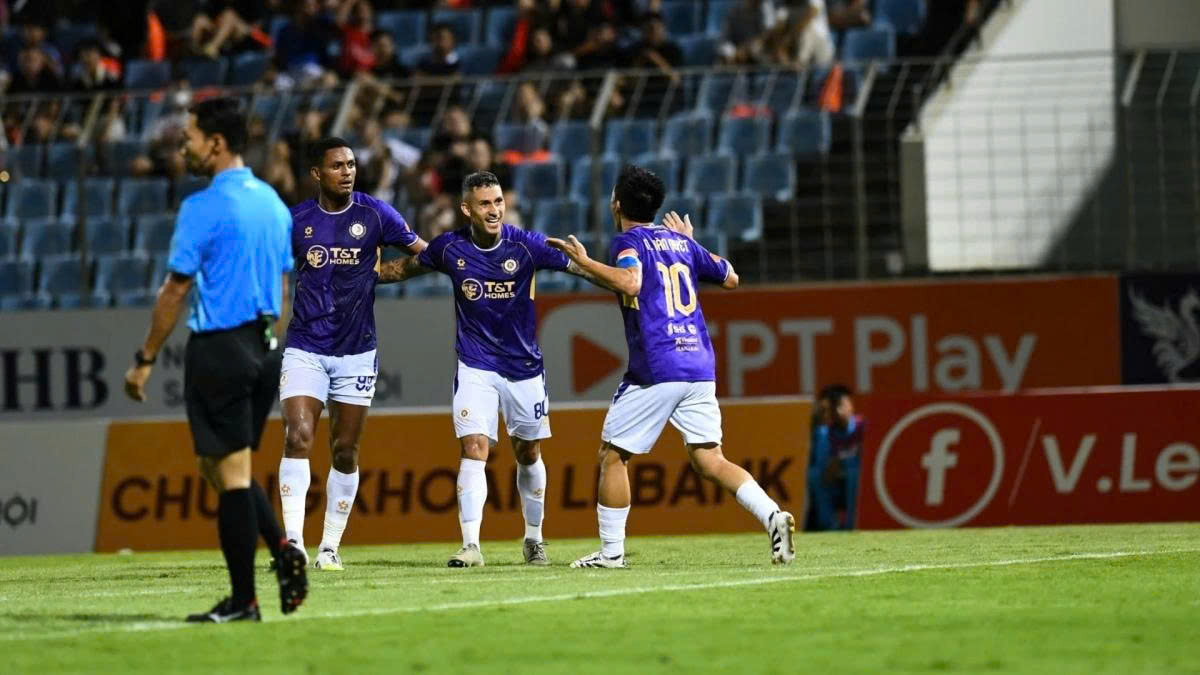 V-League: Tuấn Hải tỏa sáng, Hà Nội thắng nhẹ Đà Nẵng- Ảnh 2.