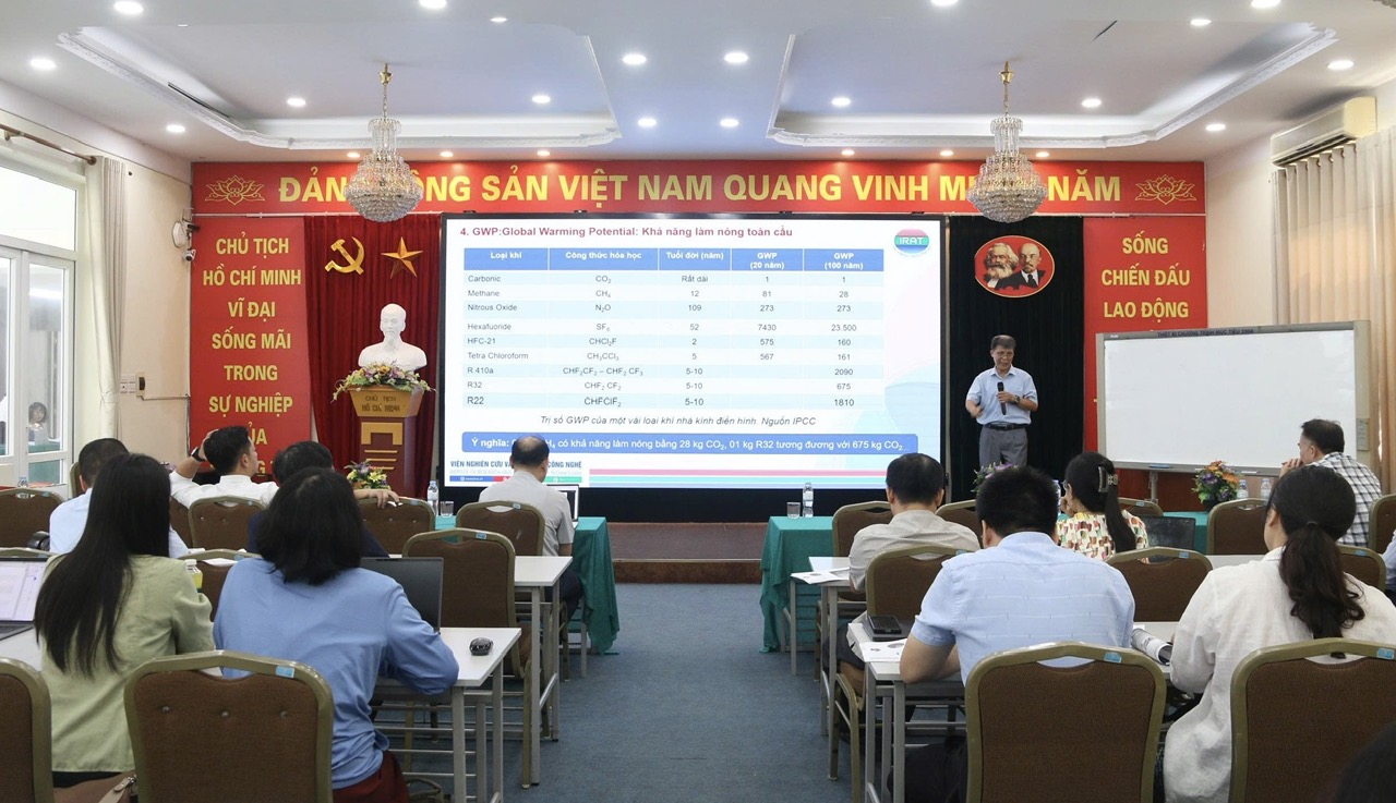Tăng cường năng lực kiểm kê khí nhà kính cho cán bộ ngành Xây dựng- Ảnh 2. Tăng cường năng lực kiểm kê khí nhà kính cho cán bộ ngành Xây dựng- Ảnh 2.