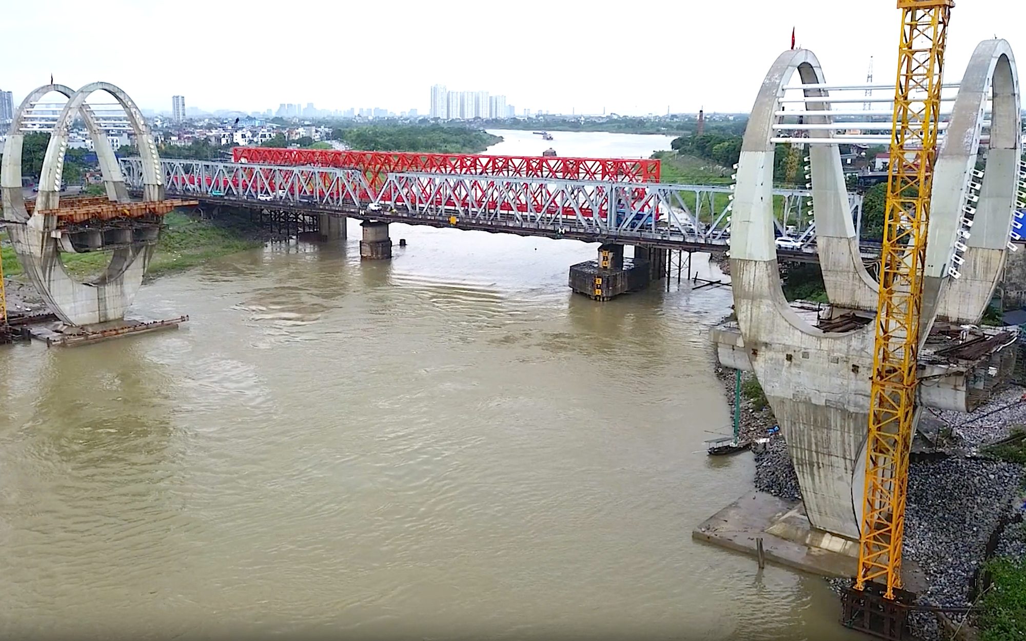 Nguy cơ “vỡ” tiến độ dự án cầu đường sắt Đuống vì chậm giải phóng mặt bằng