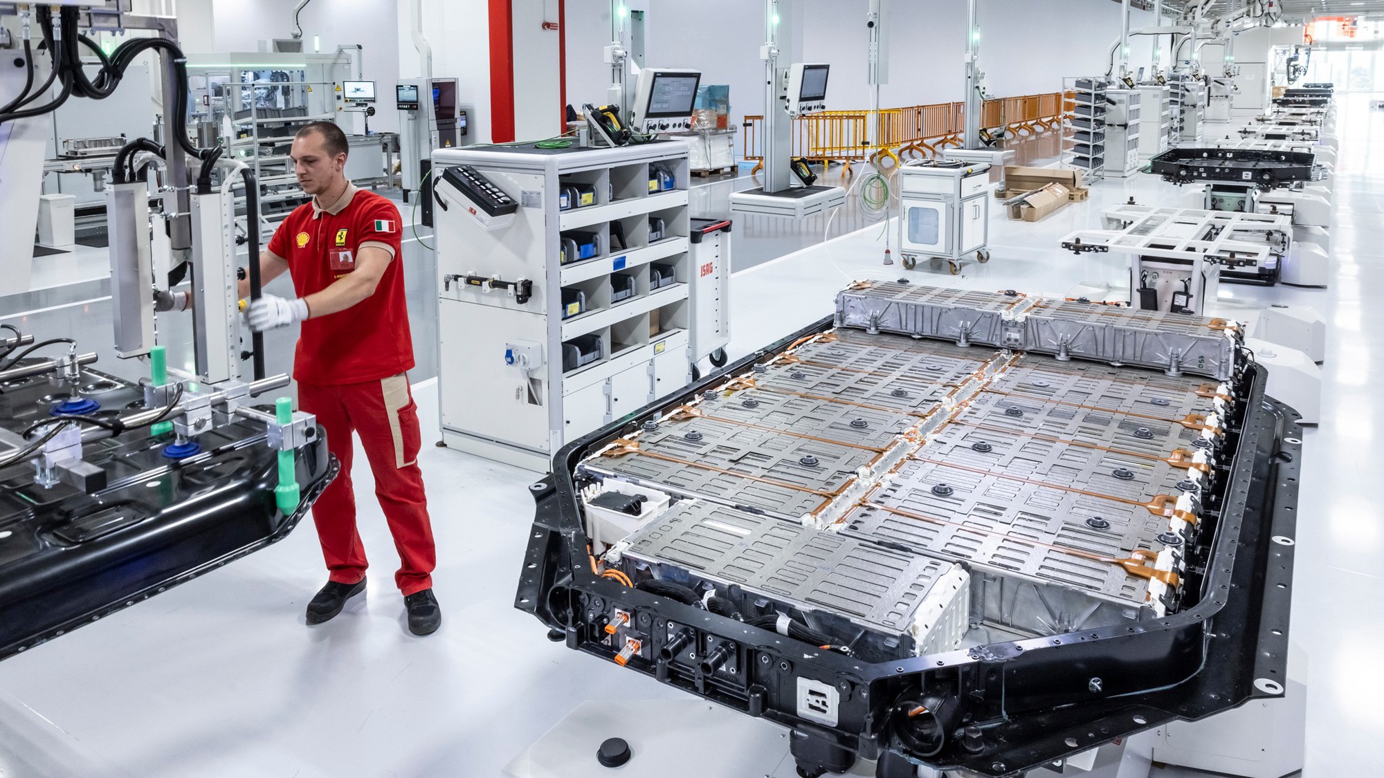 Ferrari hé lộ công nghệ trên mẫu xe điện đầu tiên- Ảnh 2. Ferrari hé lộ công nghệ trên mẫu xe điện đầu tiên- Ảnh 2.