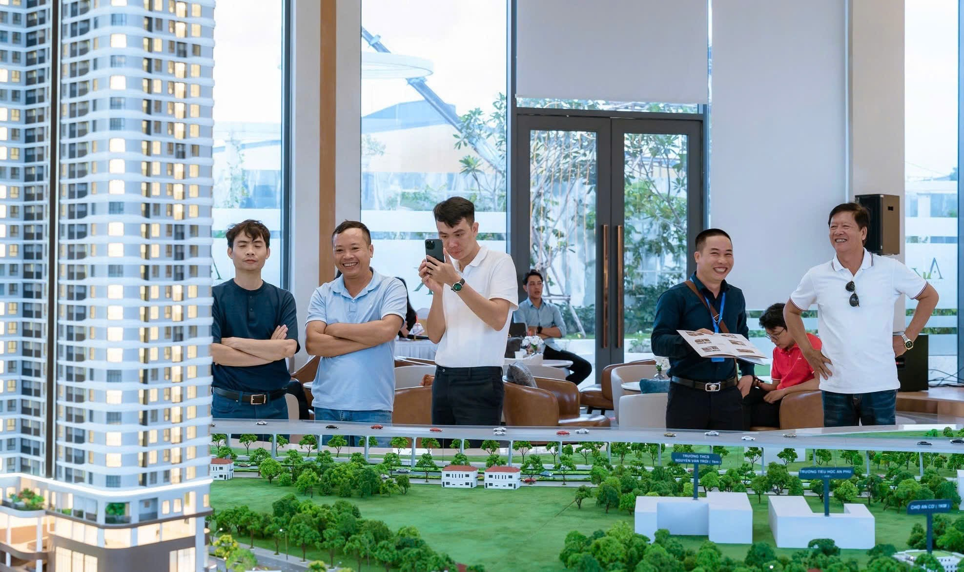 Siết cho vay mua nhà thứ hai: Bước đi nhằm hạ nhiệt thị trường nhà ở- Ảnh 1.