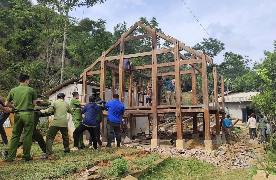 Thanh Hóa: Xóa nhà tạm, nhà dột nát từ sự quyết tâm đến lòng nhân ái- Ảnh 1. Thanh Hóa: Xóa nhà tạm, nhà dột nát từ sự quyết tâm đến lòng nhân ái- Ảnh 1.