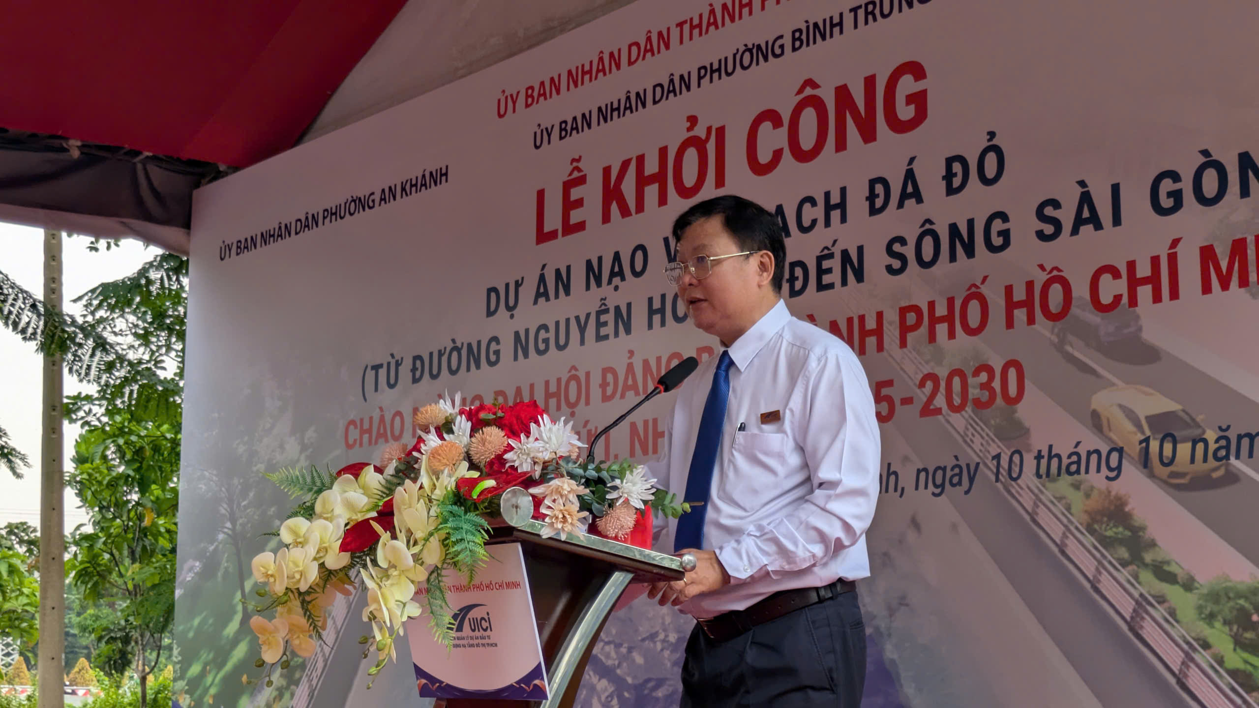 TP.HCM khởi công dự án nạo vét rạch Đá Đỏ: Gỡ “nút thắt” thoát nước cho khu Đông- Ảnh 1. TP.HCM khởi công dự án nạo vét rạch Đá Đỏ: Gỡ “nút thắt” thoát nước cho khu Đông- Ảnh 1.