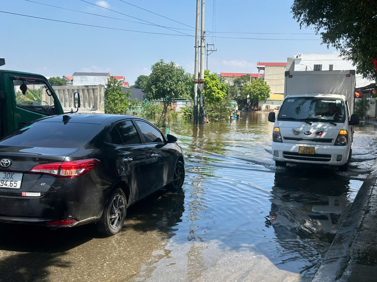 Hà Nội: Cuộc sống đảo lộn vì không điện, không nước sạch của người dân xã Sóc Sơn- Ảnh 8. Hà Nội: Cuộc sống đảo lộn vì không điện, không nước sạch của người dân xã Sóc Sơn- Ảnh 8.