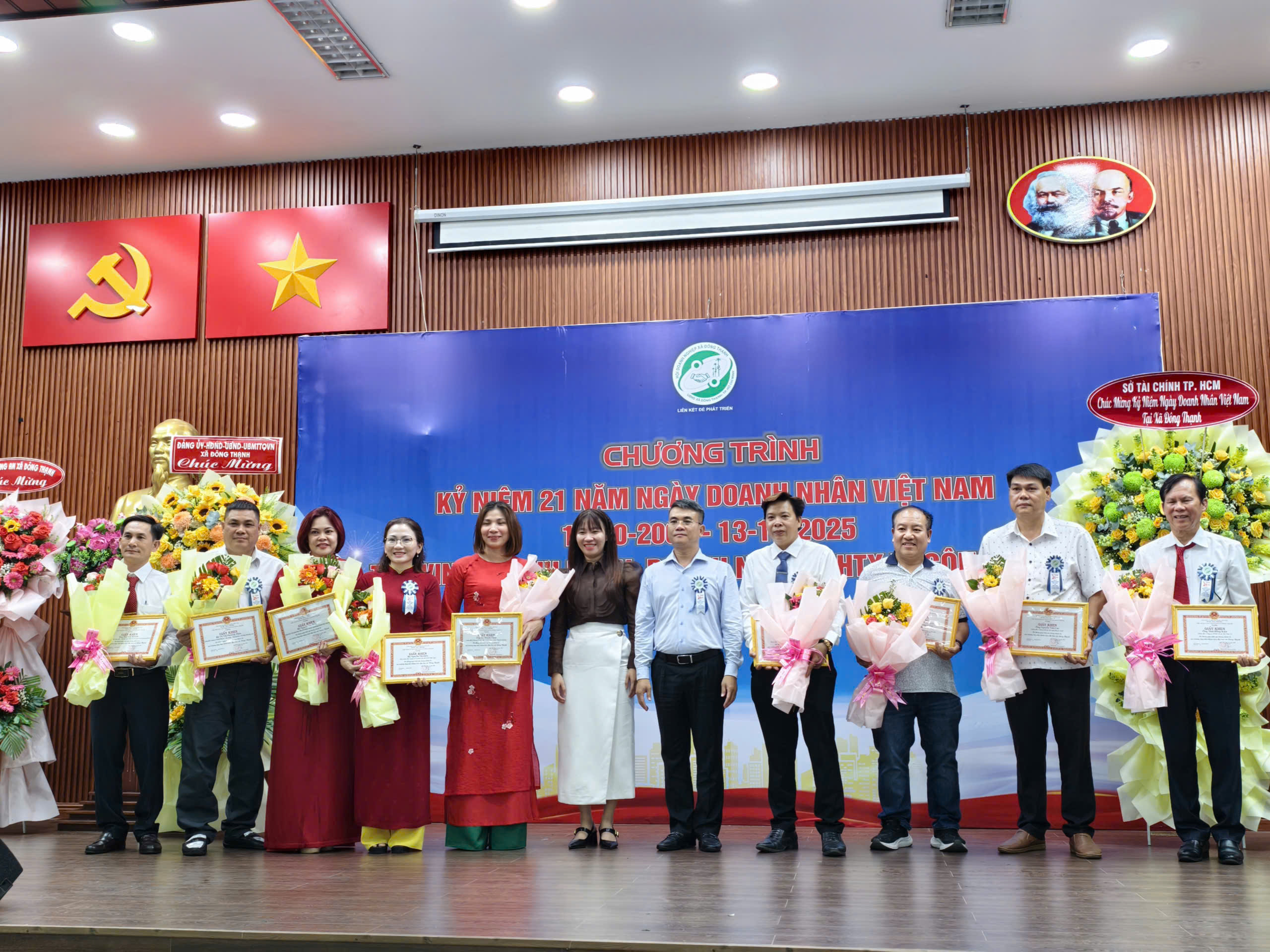 Doanh nghiệp TP.HCM chung tay xây dựng nông thôn mới, vì cộng đồng- Ảnh 1. Doanh nghiệp TP.HCM chung tay xây dựng nông thôn mới, vì cộng đồng- Ảnh 1.