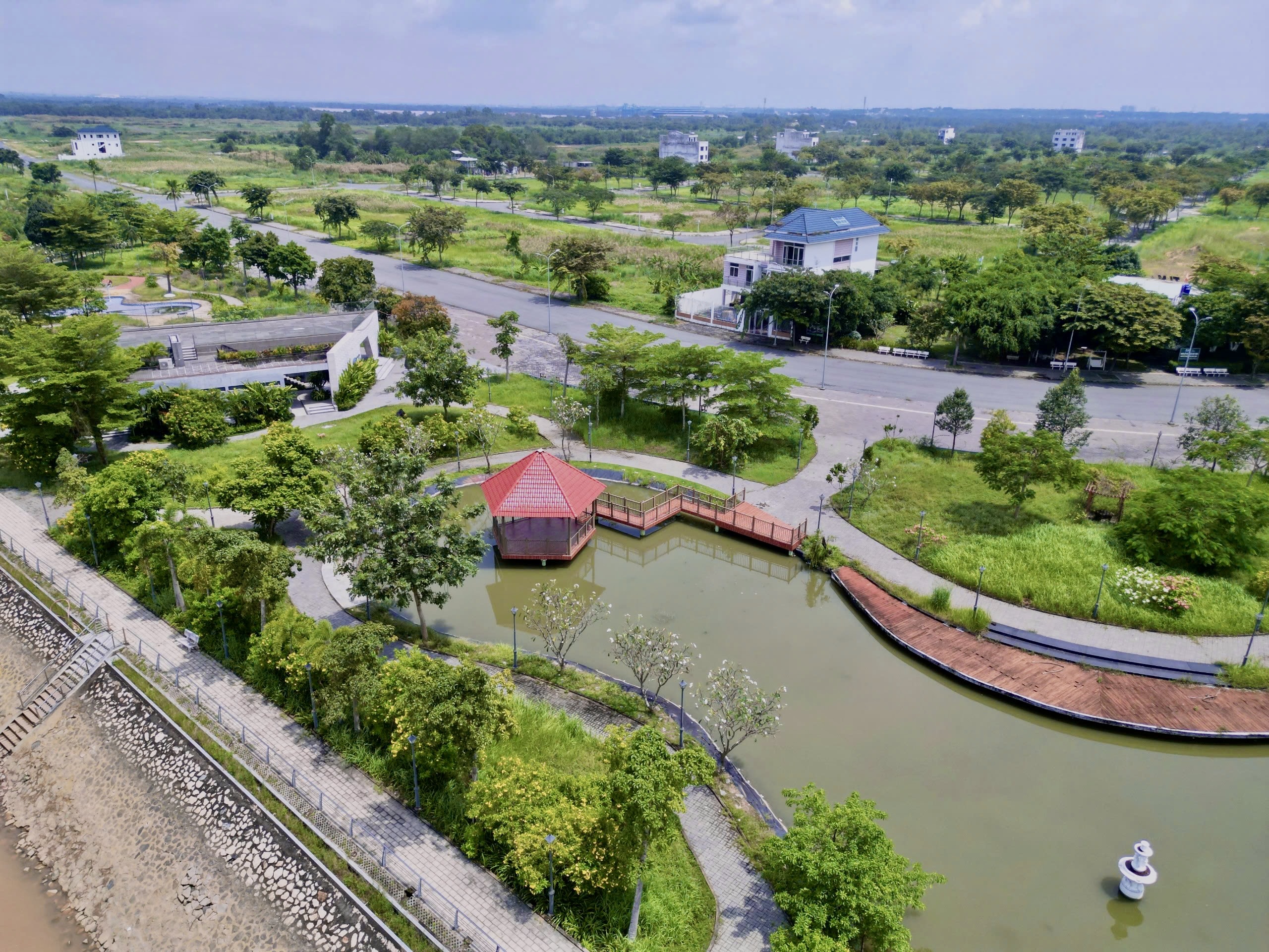 Toàn cảnh dự án King Bay Đồng Nai, dấu chấm lửng của giấc mơ đô thị sinh thái ven sông- Ảnh 16. Toàn cảnh dự án King Bay Đồng Nai, dấu chấm lửng của giấc mơ đô thị sinh thái ven sông- Ảnh 16.