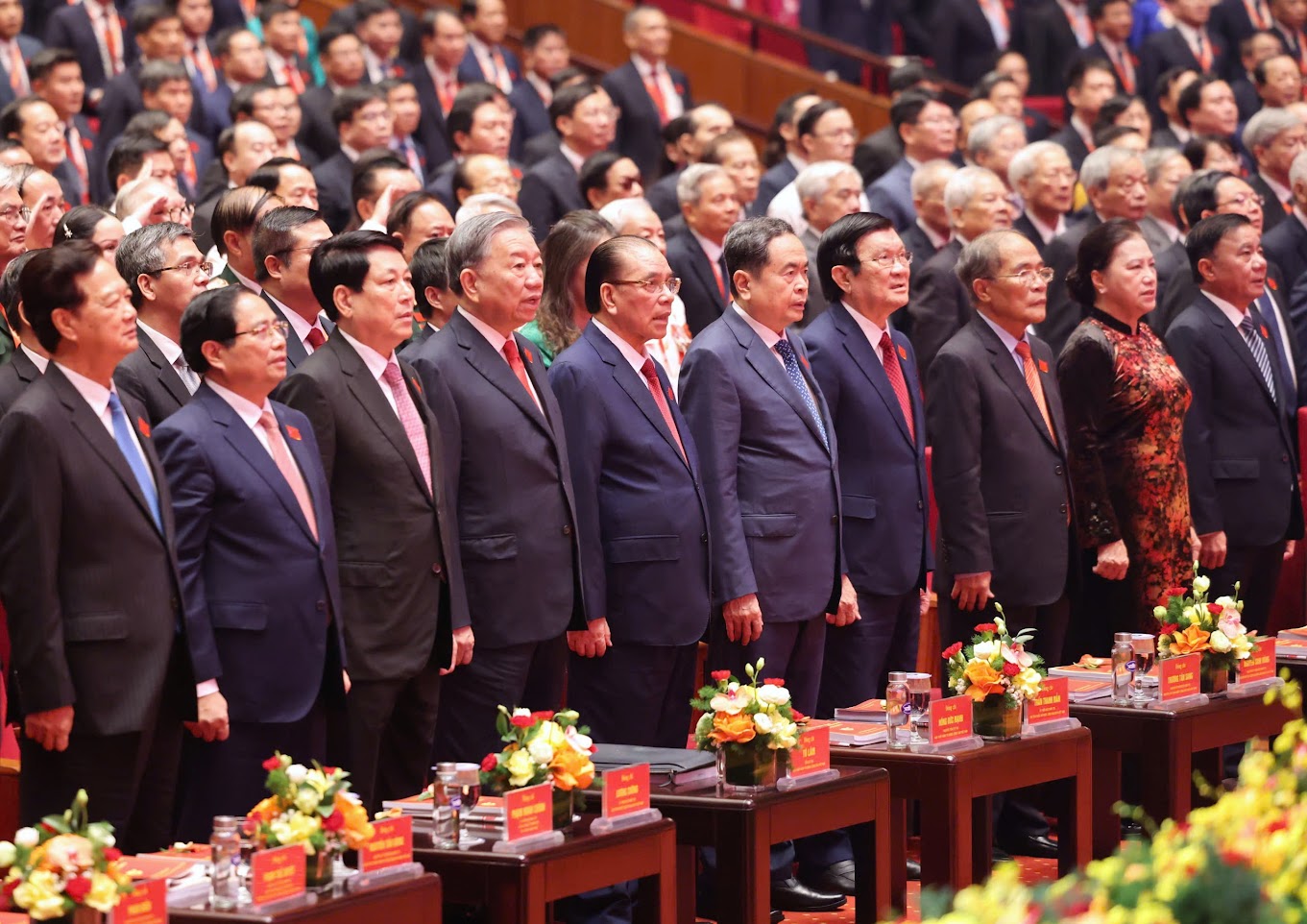 Đảng bộ Chính phủ quyết tâm phấn đấu tiên phong triển khai nghị quyết Đại hội XIV của Đảng- Ảnh 2.