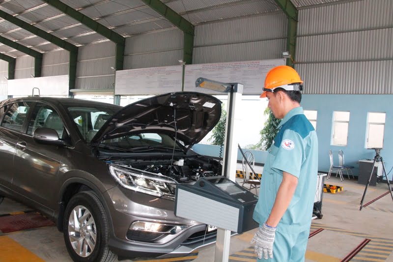 Gia Lai cảnh báo tình trạng lừa đảo yêu cầu đổi giấy chứng nhận và tem kiểm định xe- Ảnh 1.