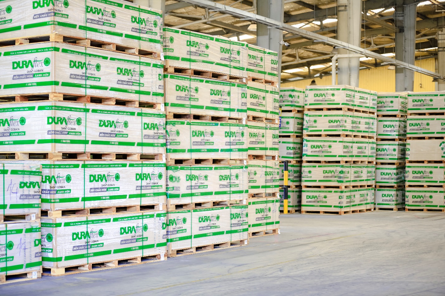 Saint-Gobain tiên phong sử dụng nhiên liệu sinh khối vào sản xuất tấm xi măng xanh- Ảnh 3.