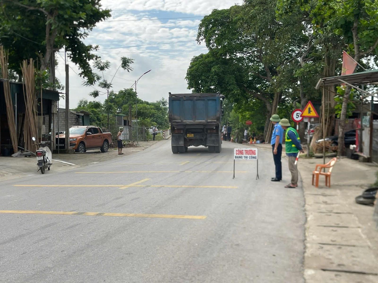 Siết chặt an toàn lao động trên công trường: Đặt tính mạng con người lên trước tiến độ- Ảnh 1. Siết chặt an toàn lao động trên công trường: Đặt tính mạng con người lên trước tiến độ- Ảnh 1.