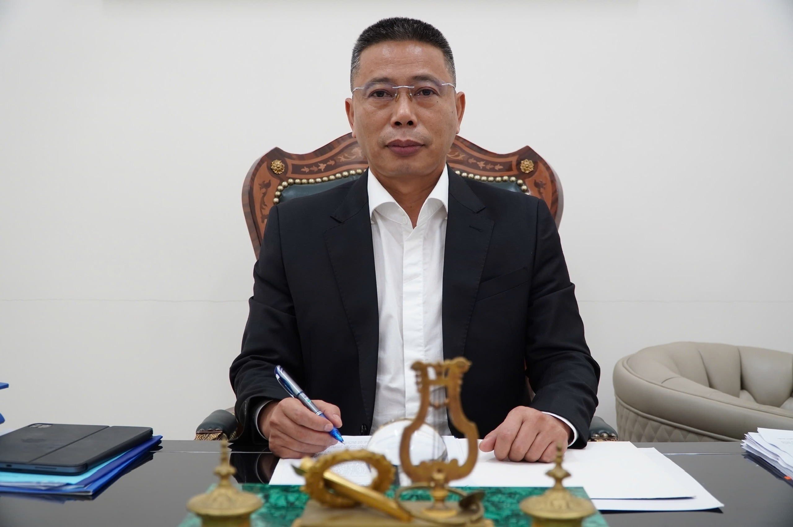 Bão tan, ngập chưa dứt: Lỗ hổng thoát nước đô thị từ đâu?- Ảnh 1. Bão tan, ngập chưa dứt: Lỗ hổng thoát nước đô thị từ đâu?- Ảnh 1.