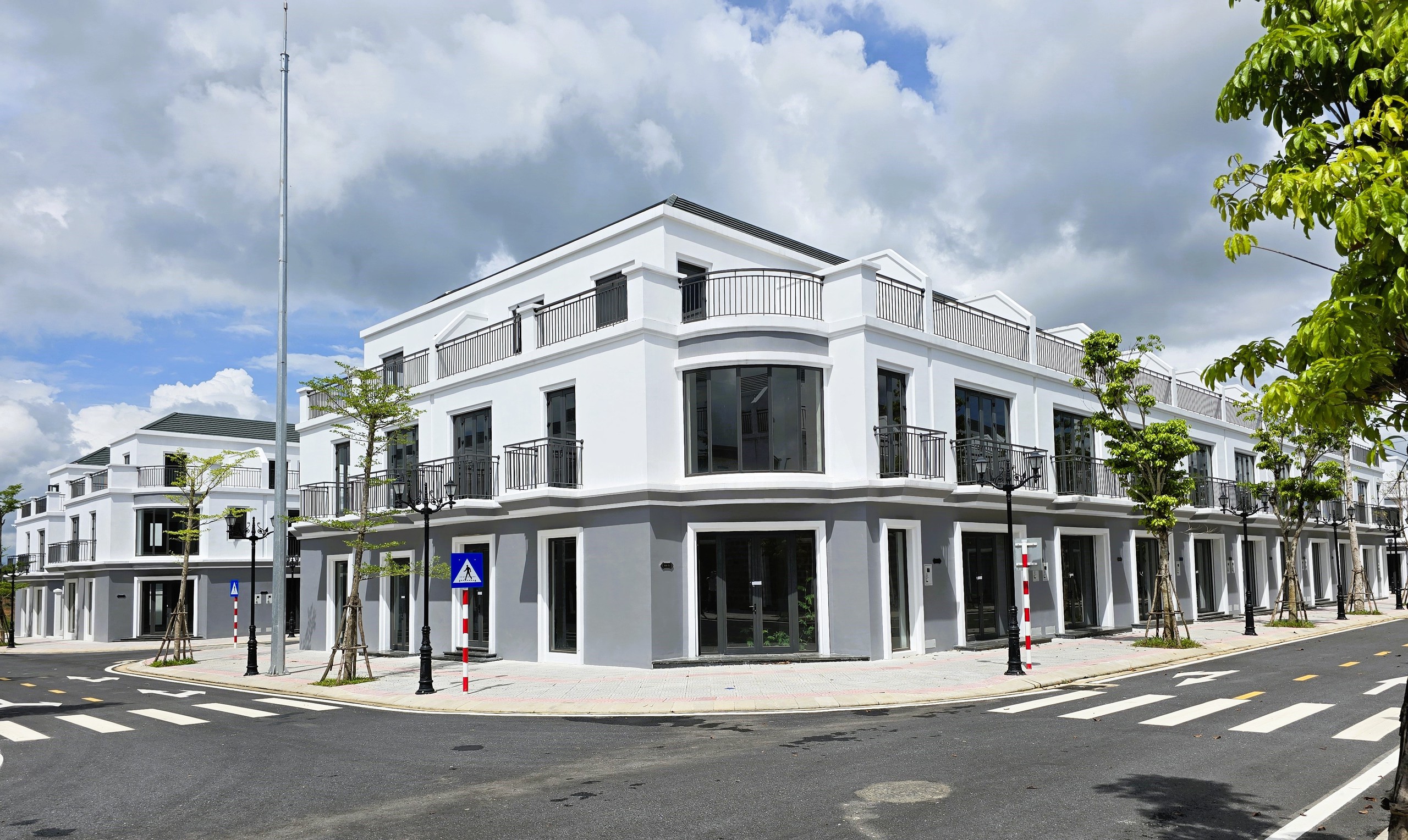 Cận cảnh những căn nhà ở xã hội tại dự án đầu tiên ở Quảng Trị sắp mở bán- Ảnh 8. Cận cảnh những căn nhà ở xã hội tại dự án đầu tiên ở Quảng Trị sắp mở bán- Ảnh 8.