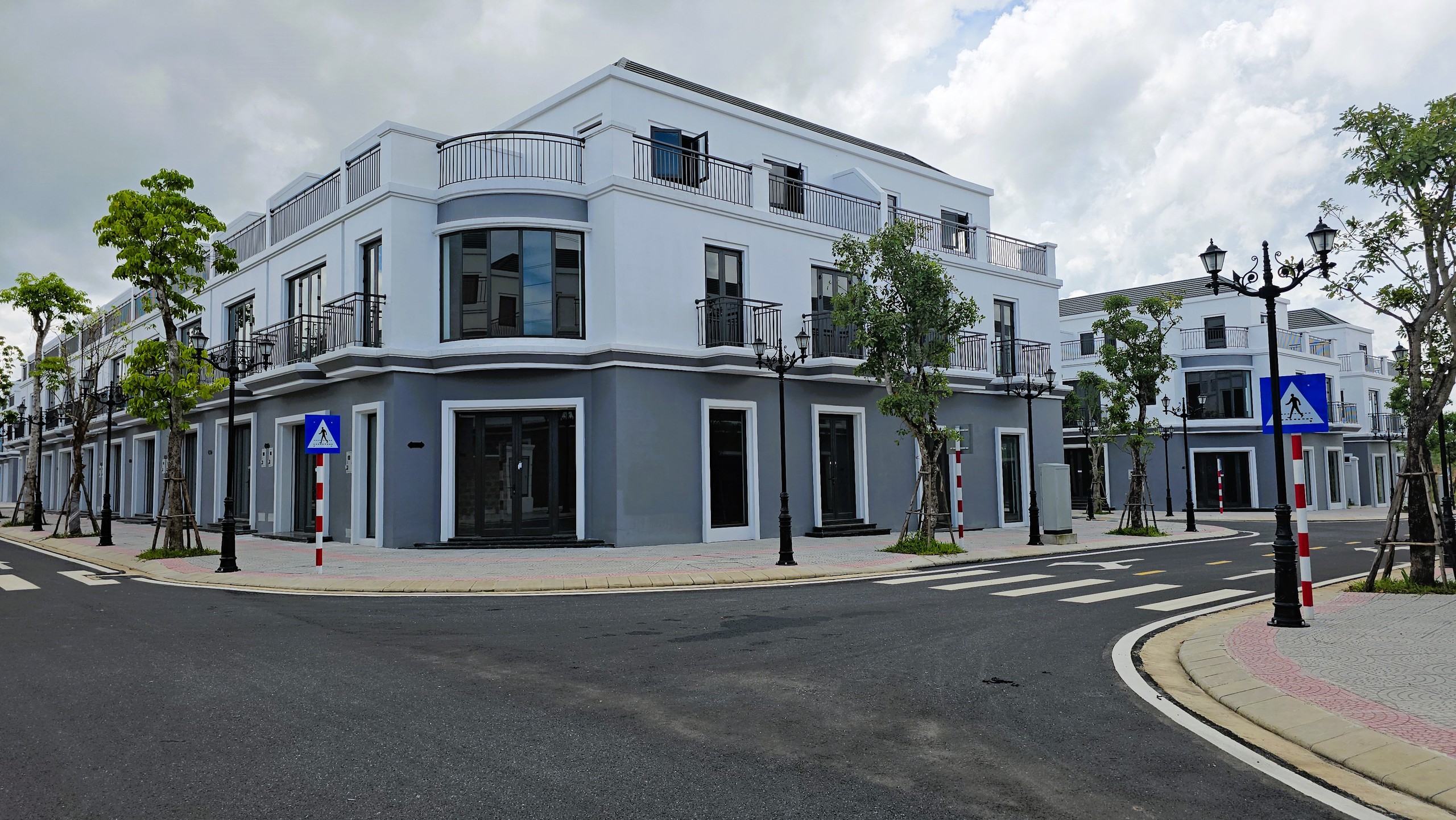 Cận cảnh những căn nhà ở xã hội tại dự án đầu tiên ở Quảng Trị sắp mở bán- Ảnh 10. Cận cảnh những căn nhà ở xã hội tại dự án đầu tiên ở Quảng Trị sắp mở bán- Ảnh 10.